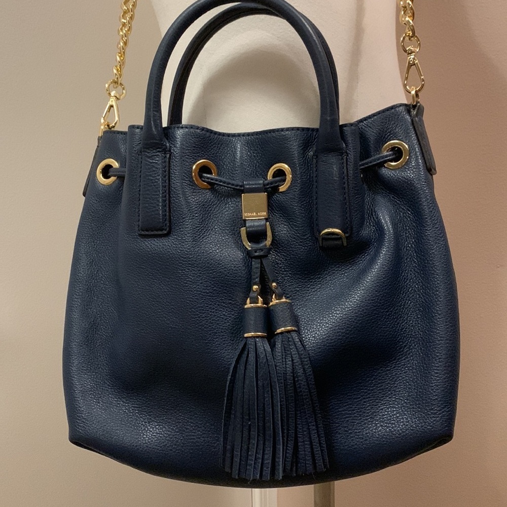 MICHAEL Kors Blue Camden Large Drawstring Tassels Chain Gold Crossbody Bag